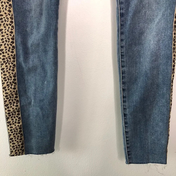 Joe's High Rise Leopard Print Tuxedo Stripe Frayed Hem Skinny Jeans - Picture 5 of 10